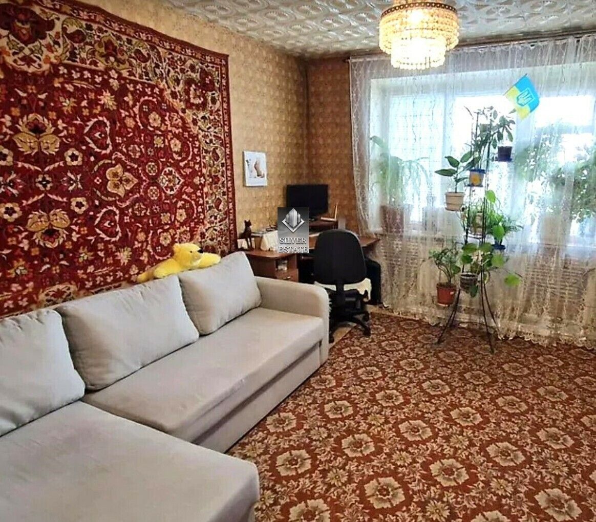 1837983534110308