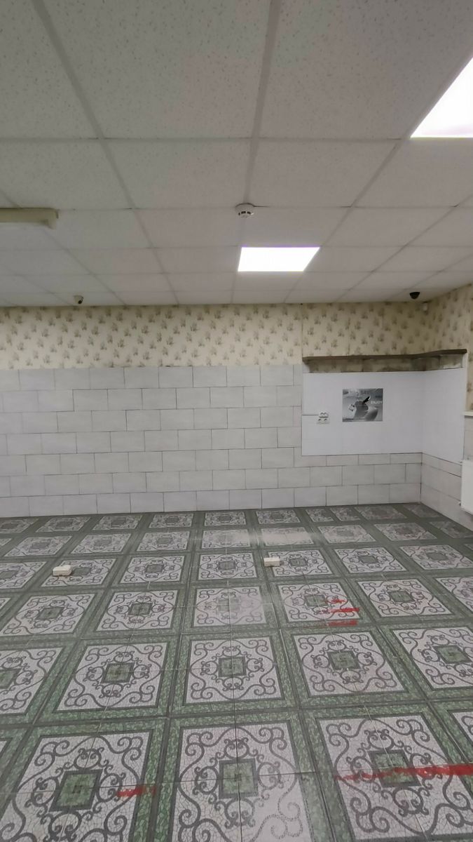 1835438349395309