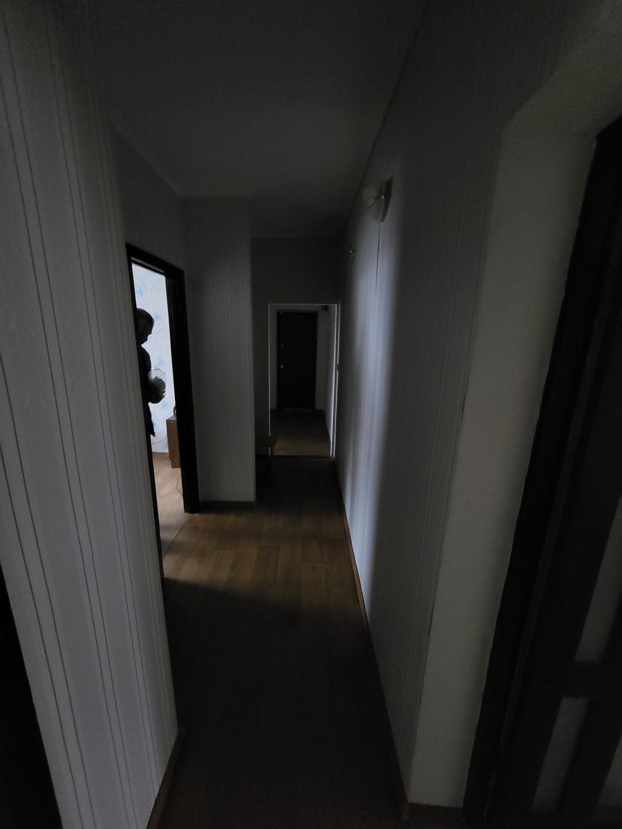1823686282347031