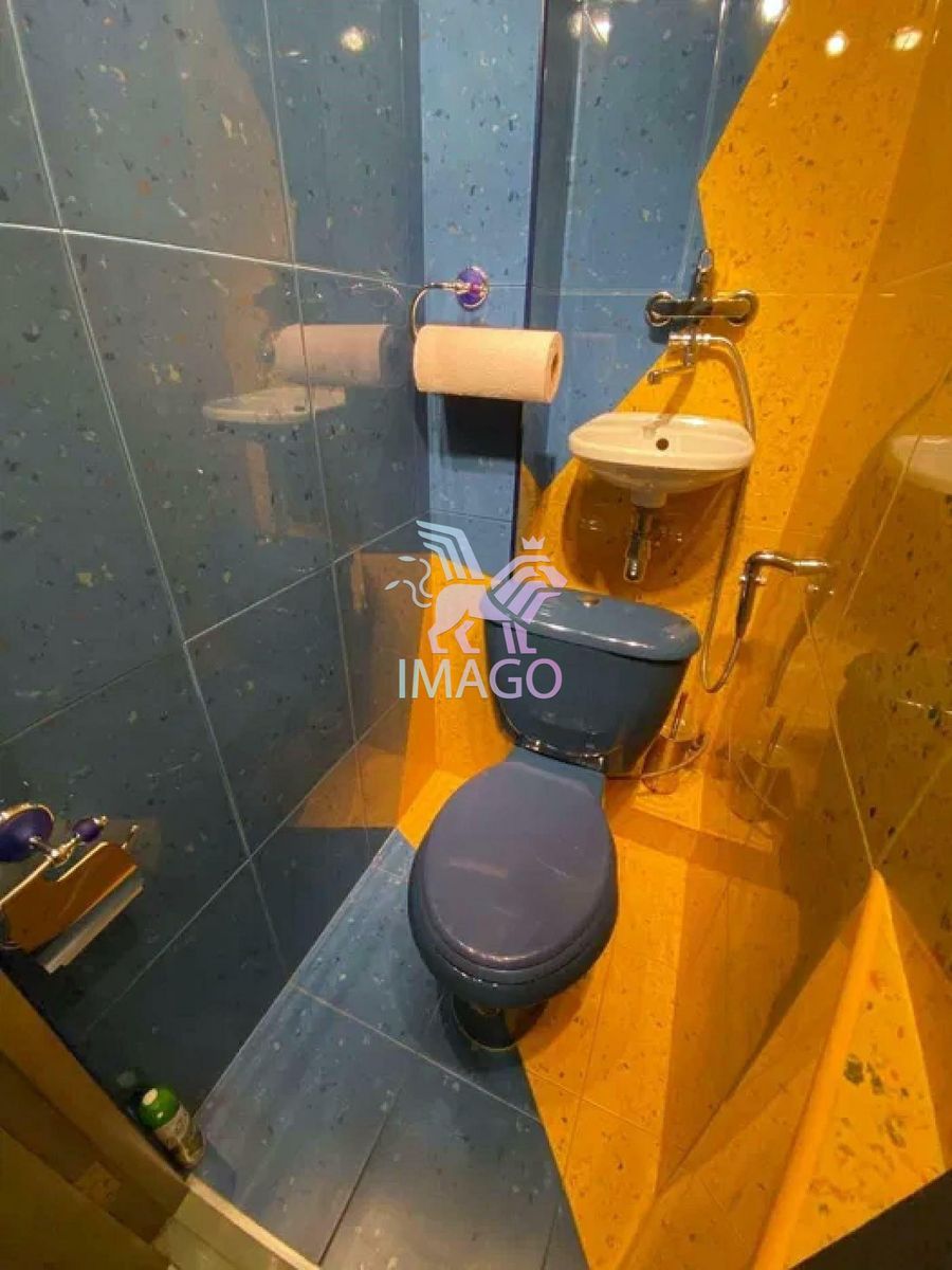1832641183233310