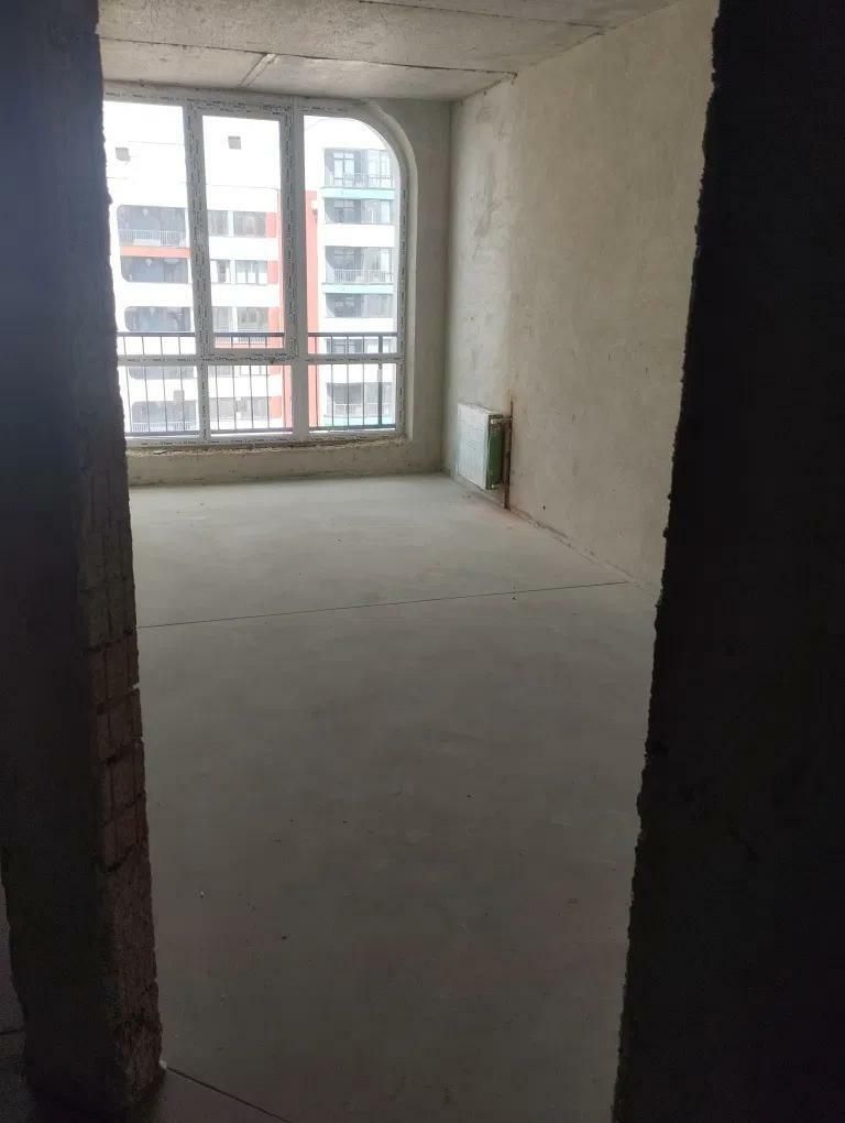 1834809226826310
