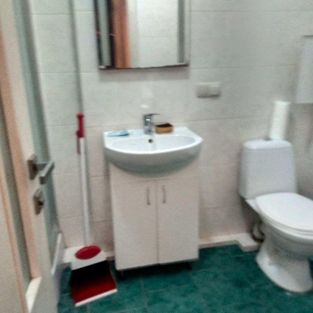 1842683297627310