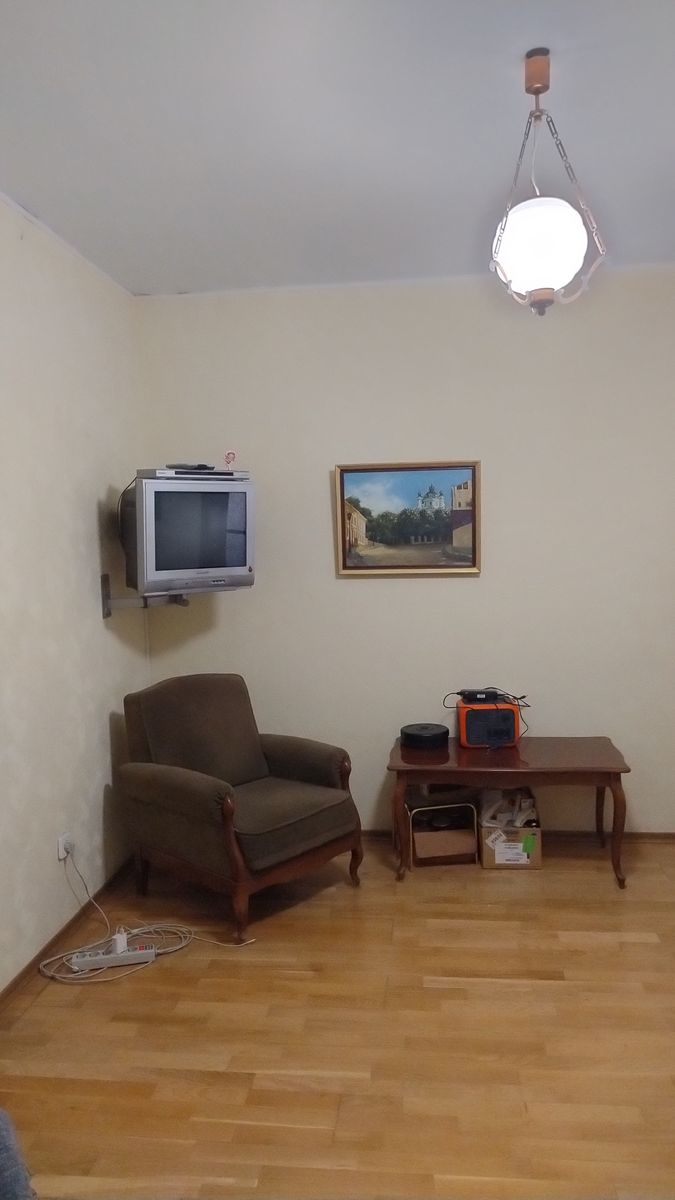 1831712921697311