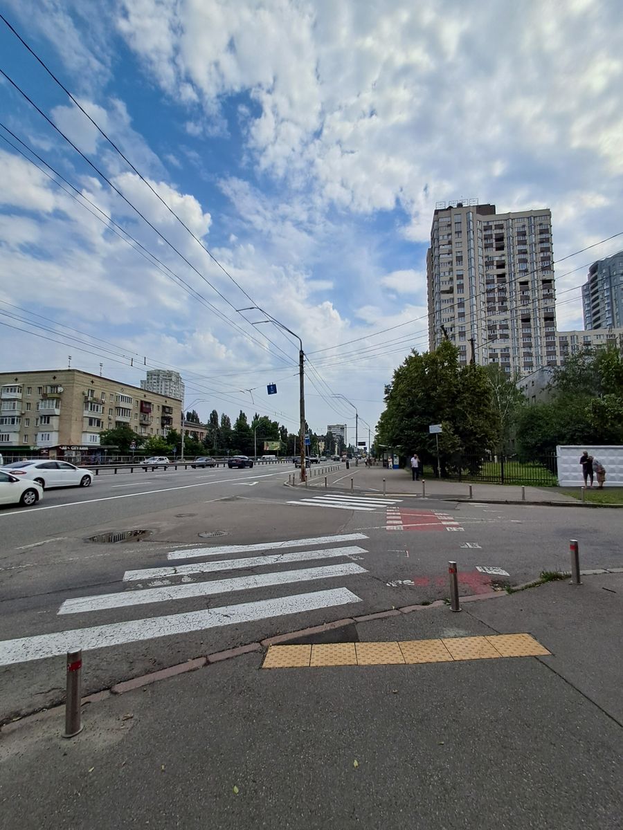 1837105844315312