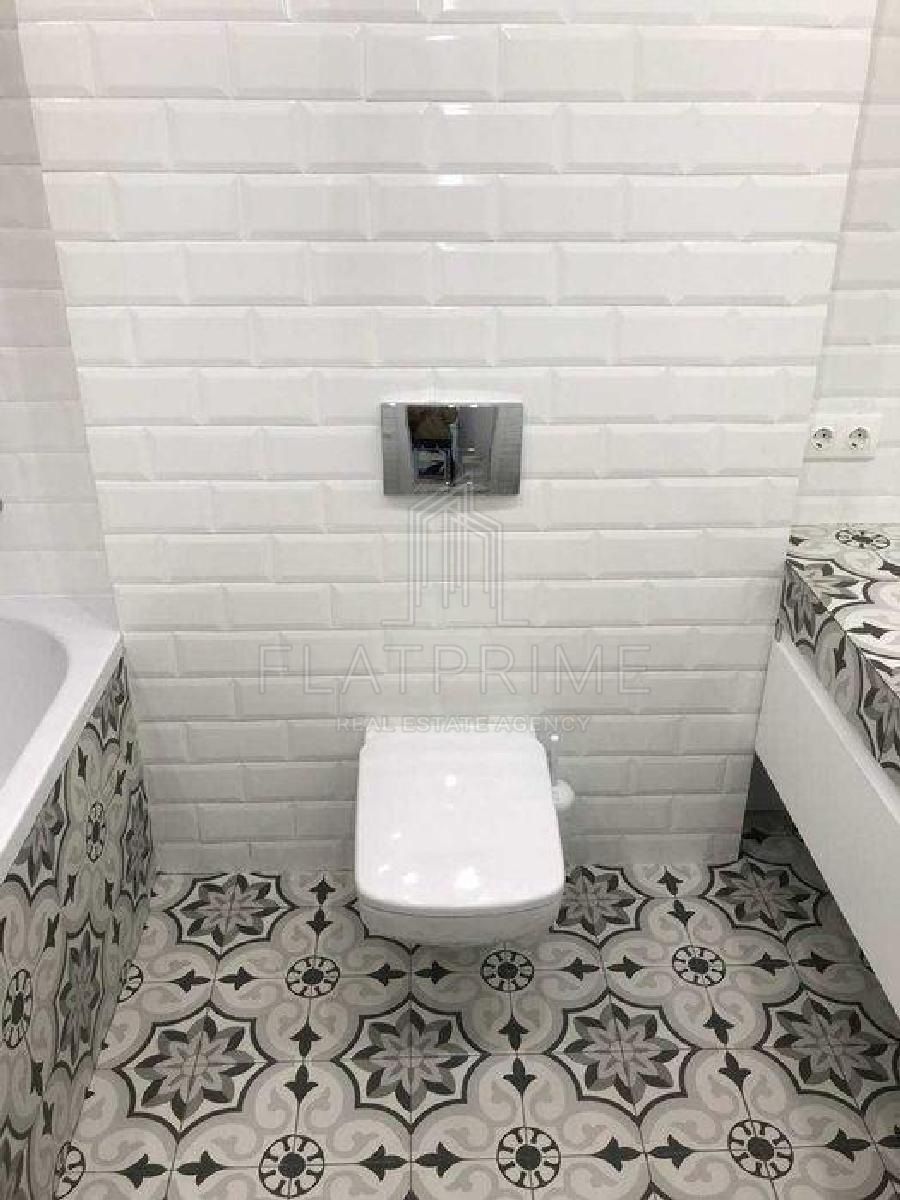 1837163592389316