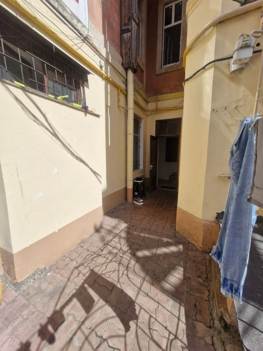 1838092485636317