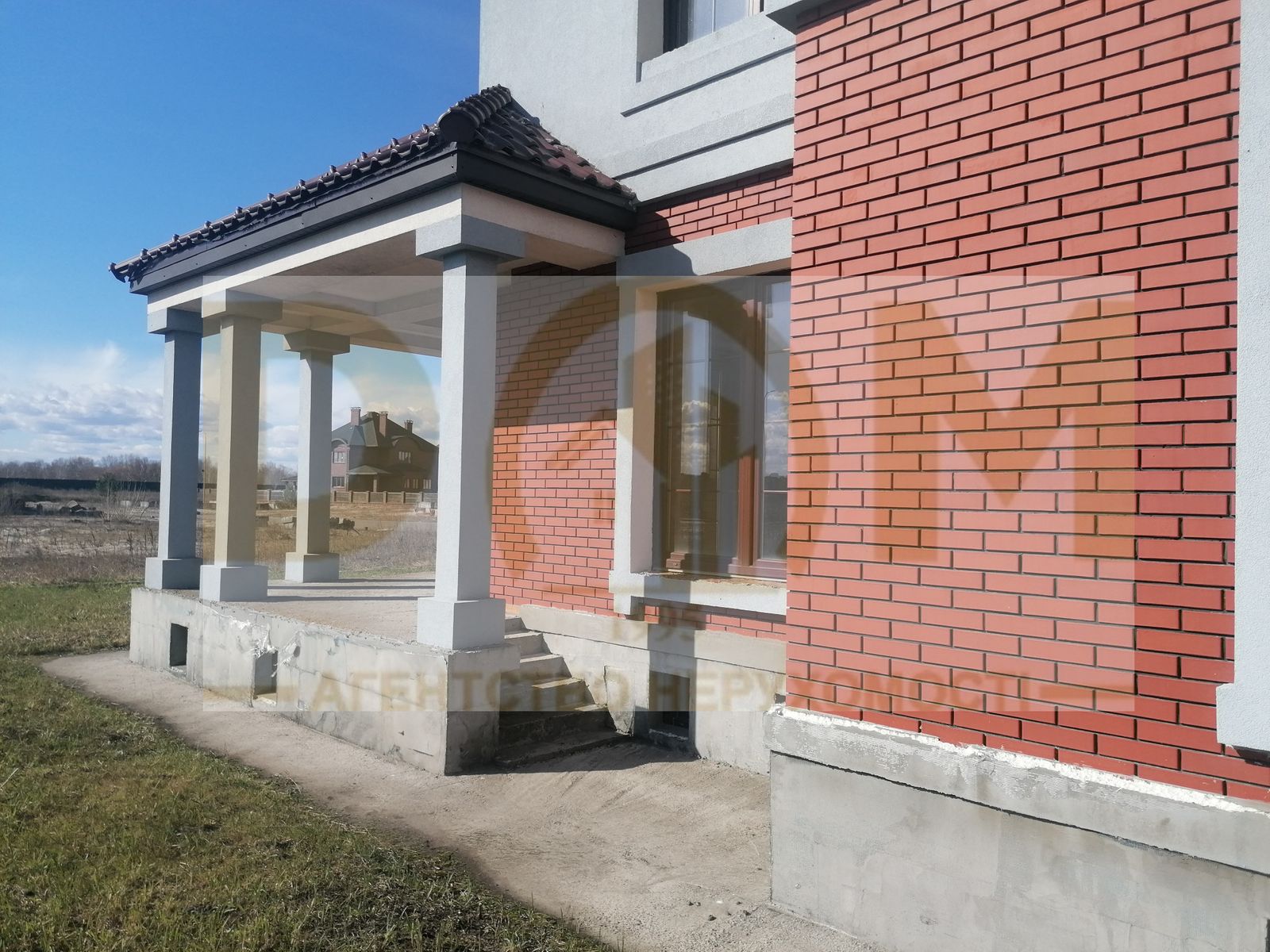 1817395185065318
