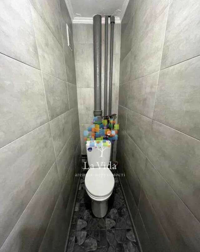 1831287589365318