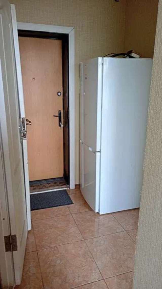 1833283988684318