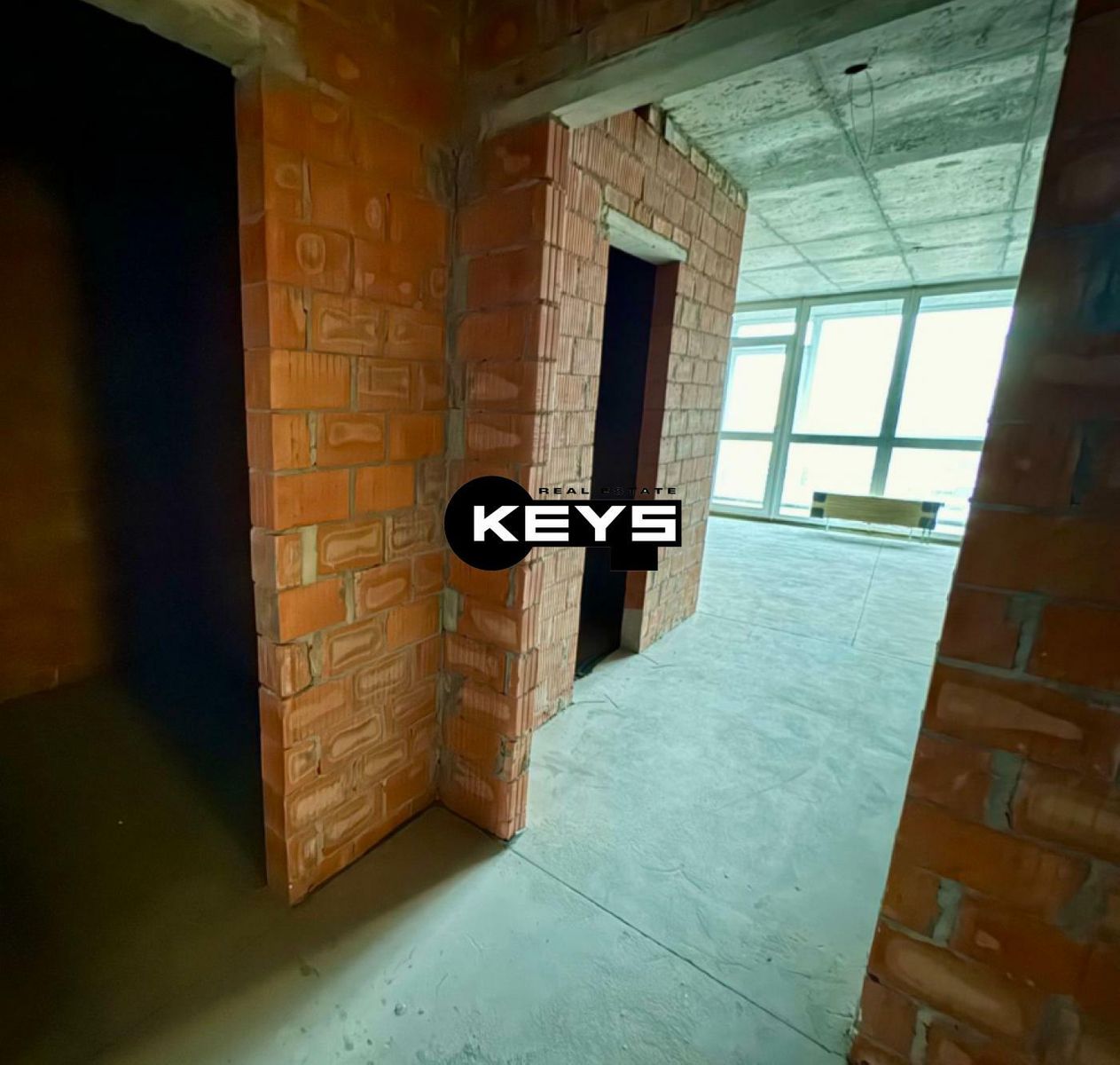 1835907674151318