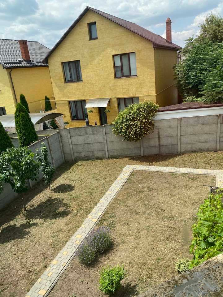 1837154058784318