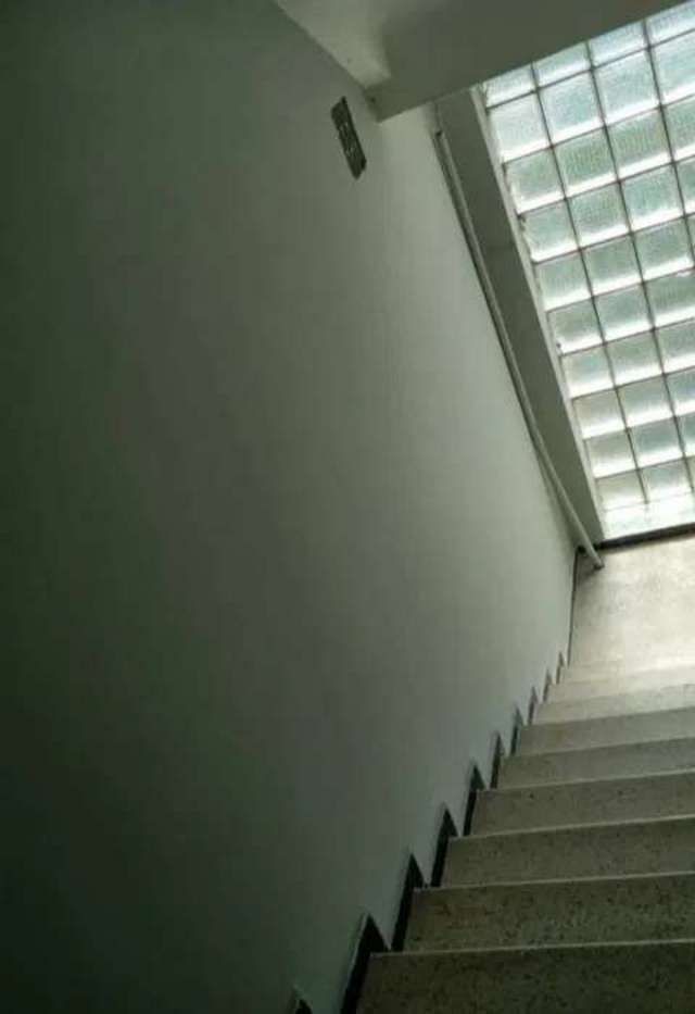 1839061148202318