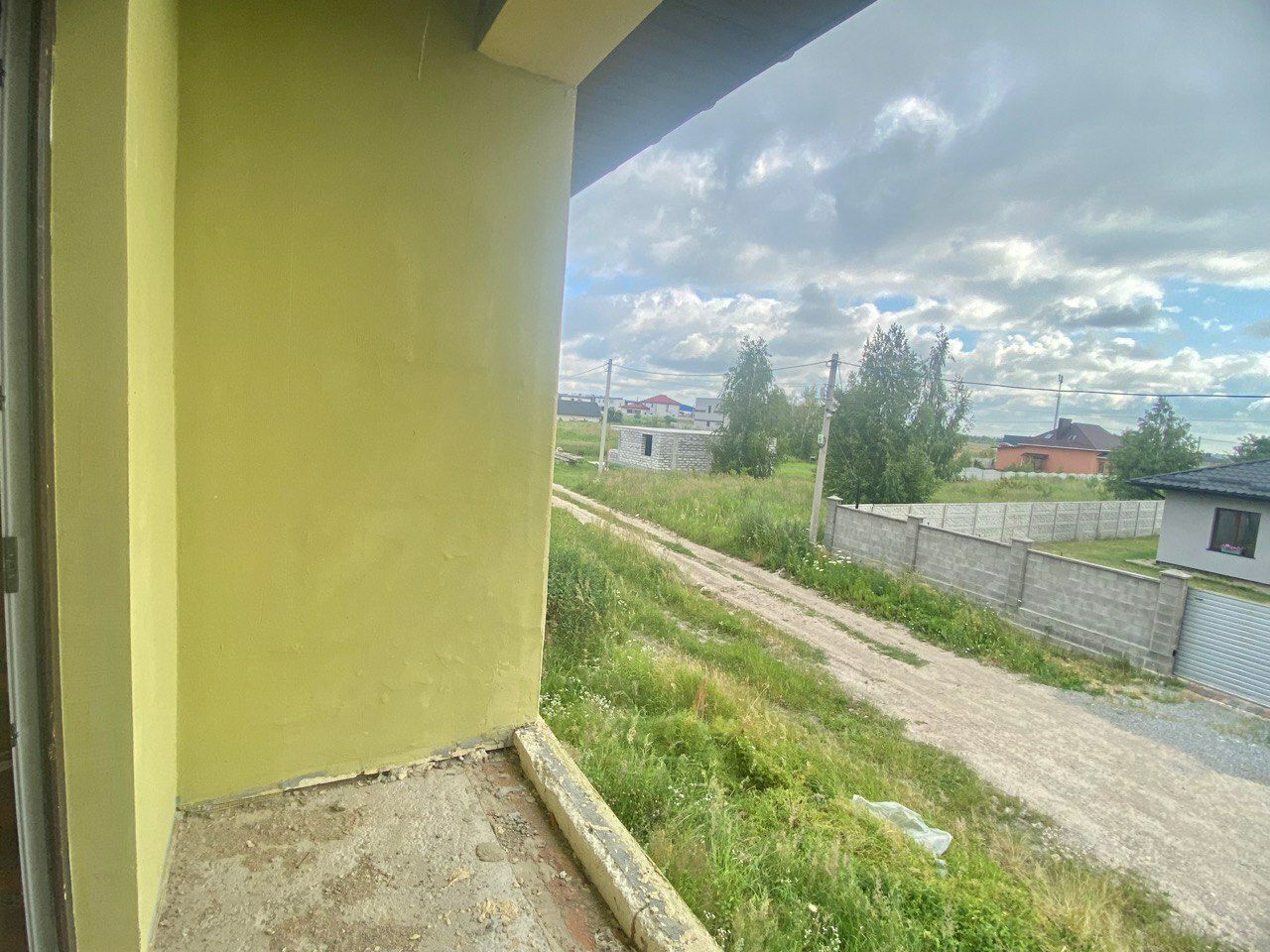 1837067066762319