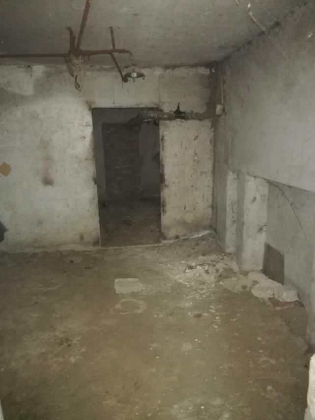 1712402033877032