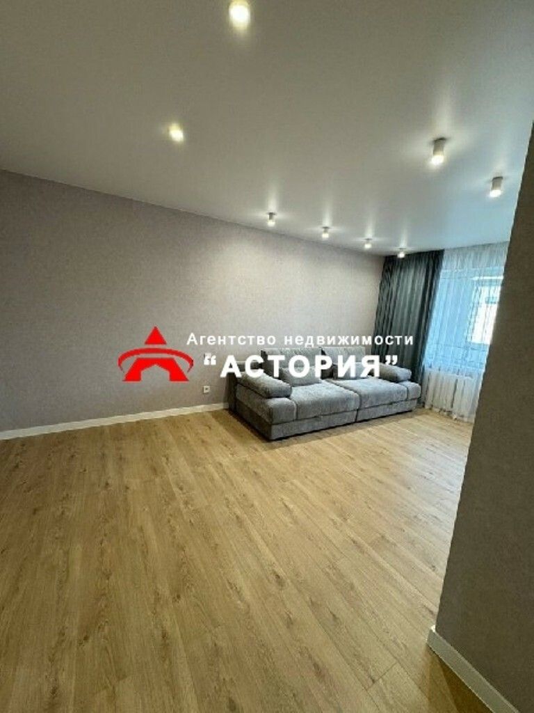1809734893629032