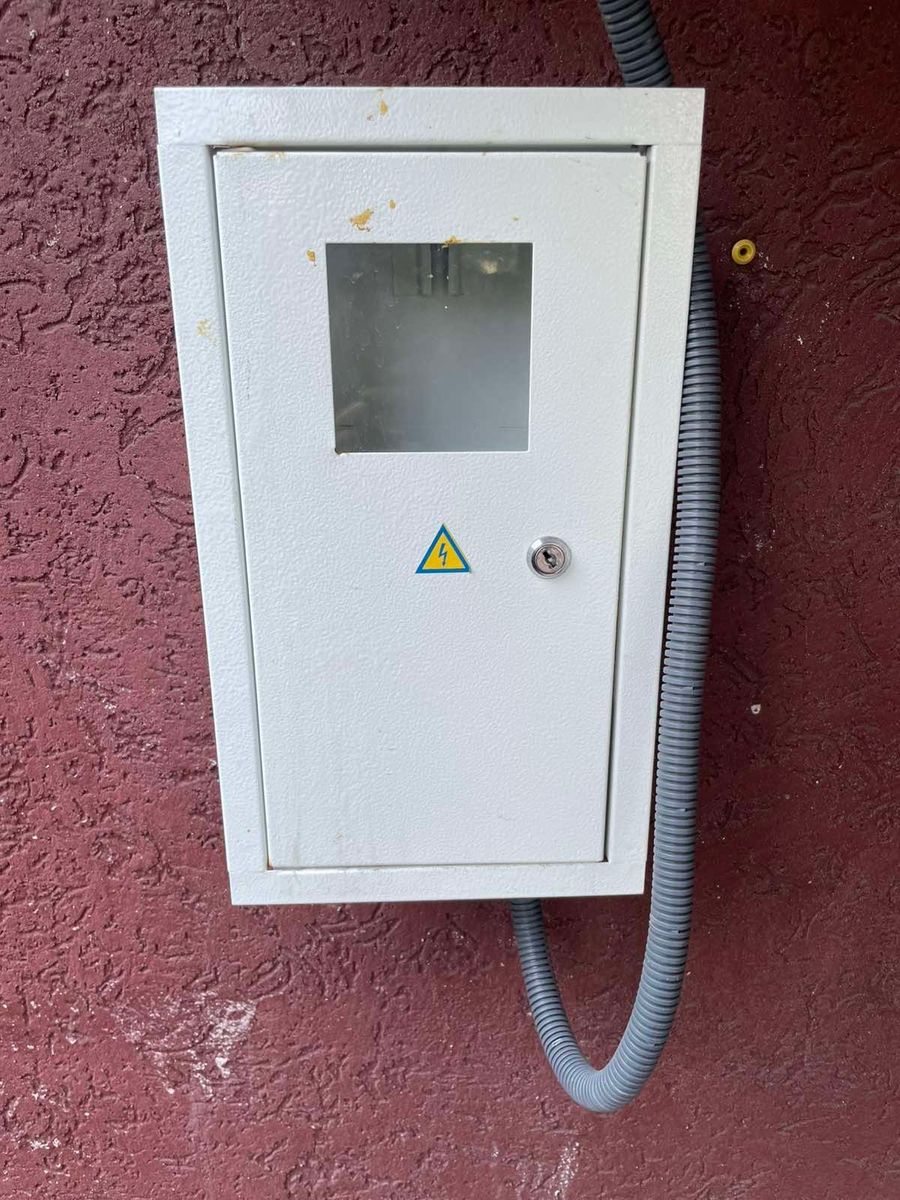 1834277181384321