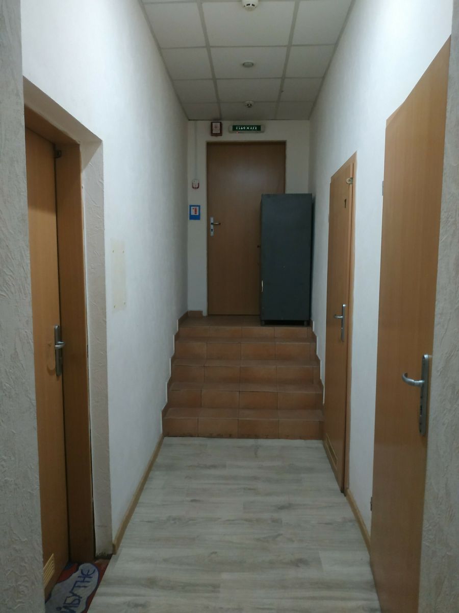 1835738877609321
