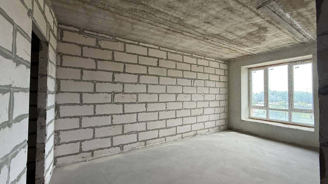 1837090974349321