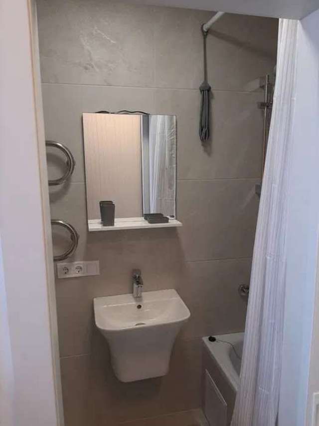 1839157547858322