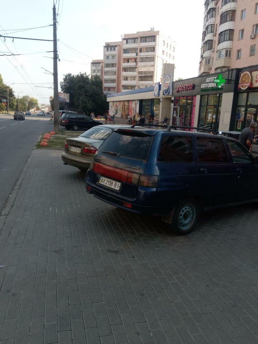1830033314308323