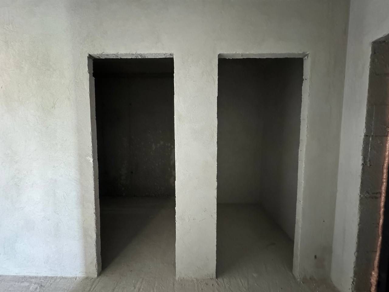 1830631795951323