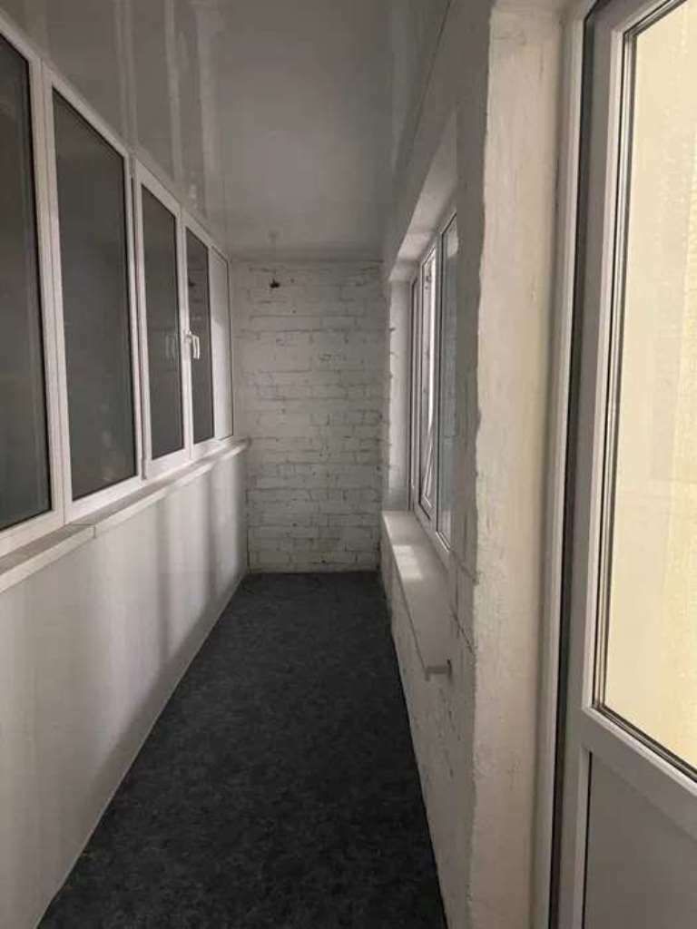 1837702878583323