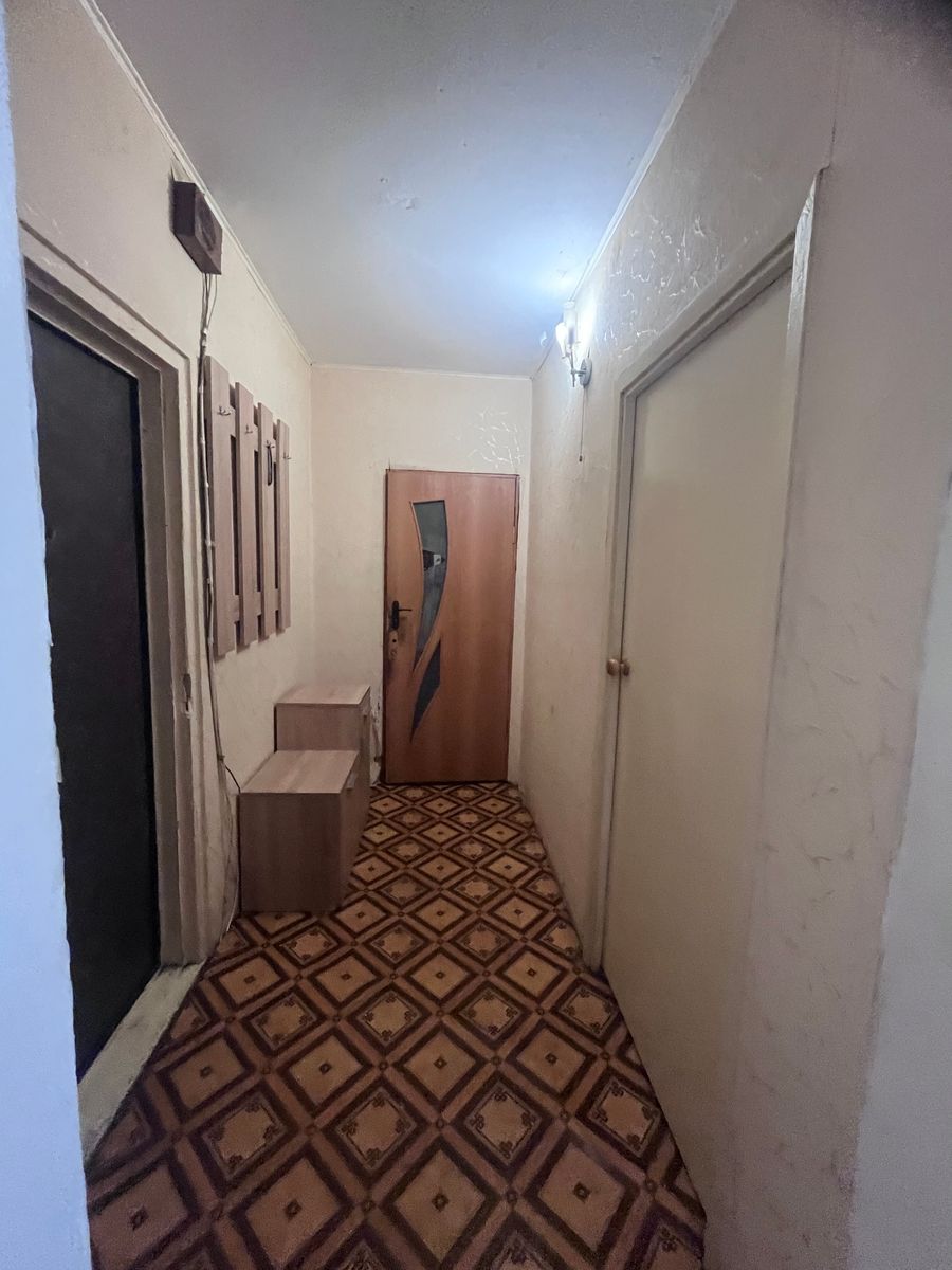 1839967393807323