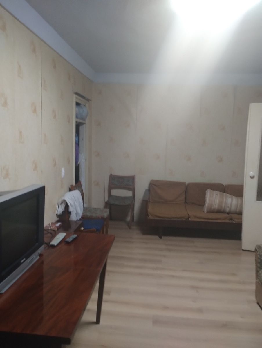 1836438957384324