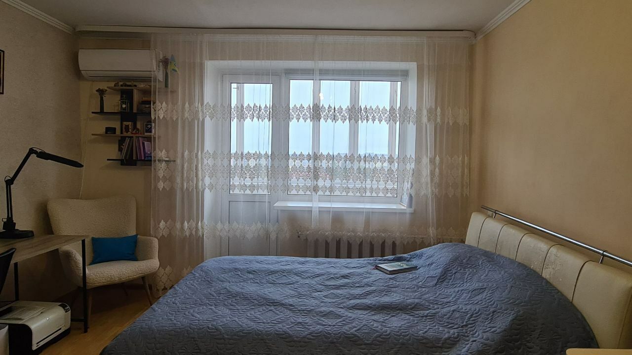 1836069503490325