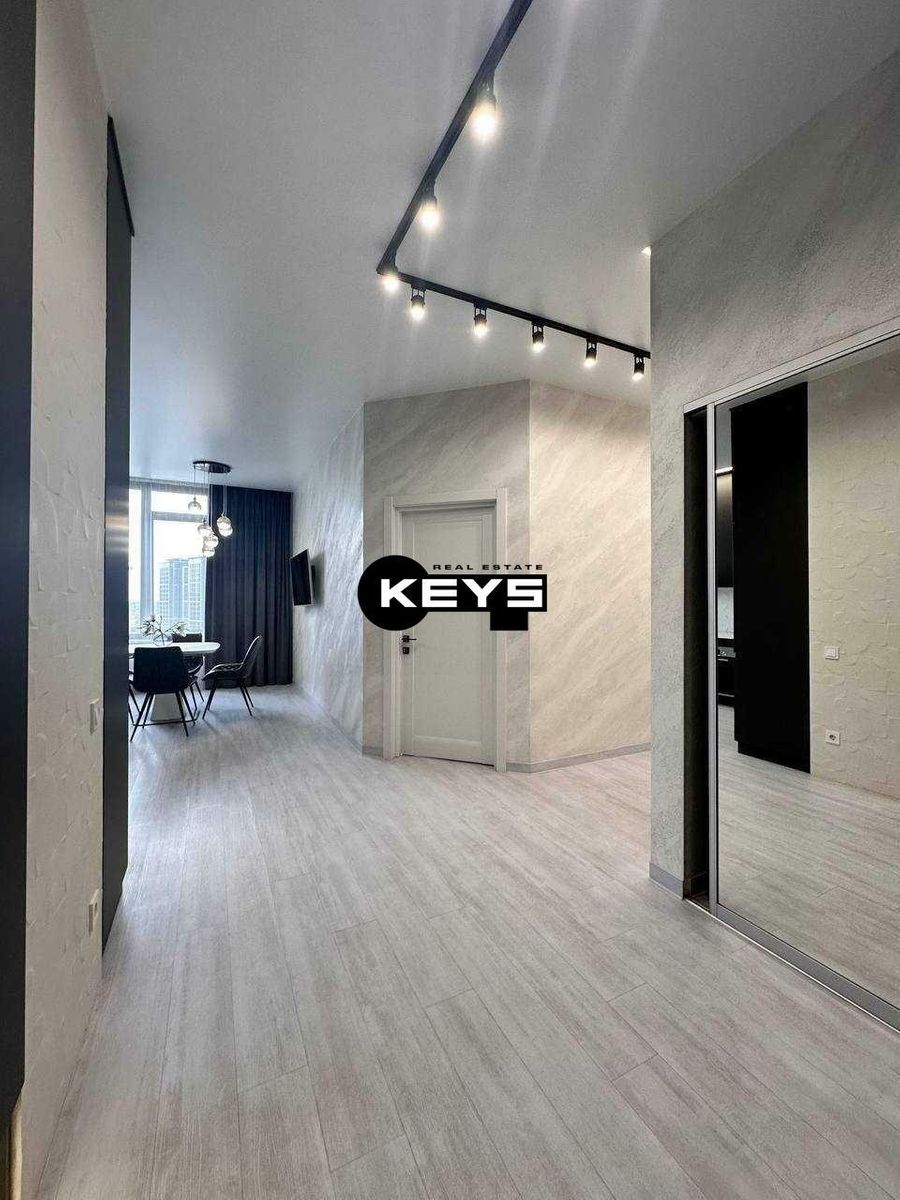 1838345370095326
