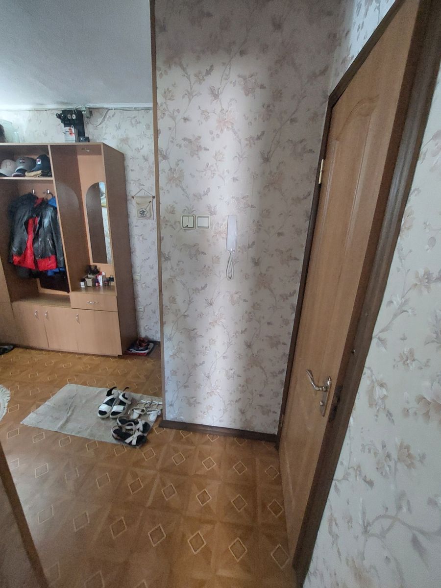 1836090913418327