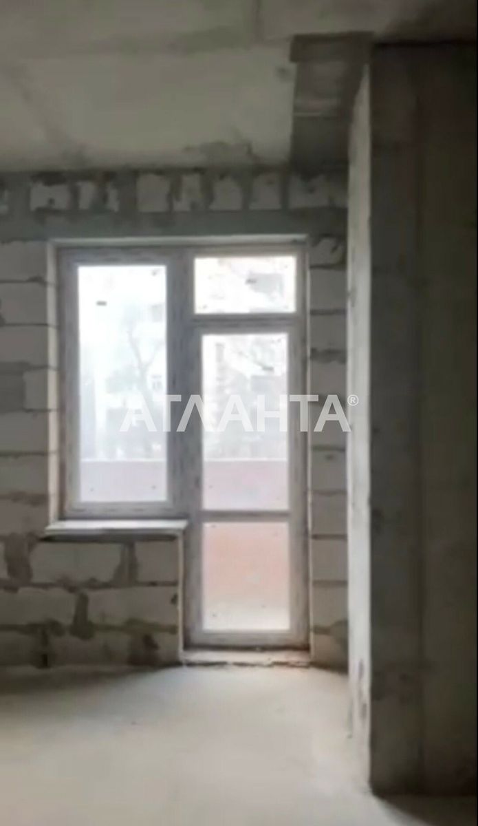 1838354443726328