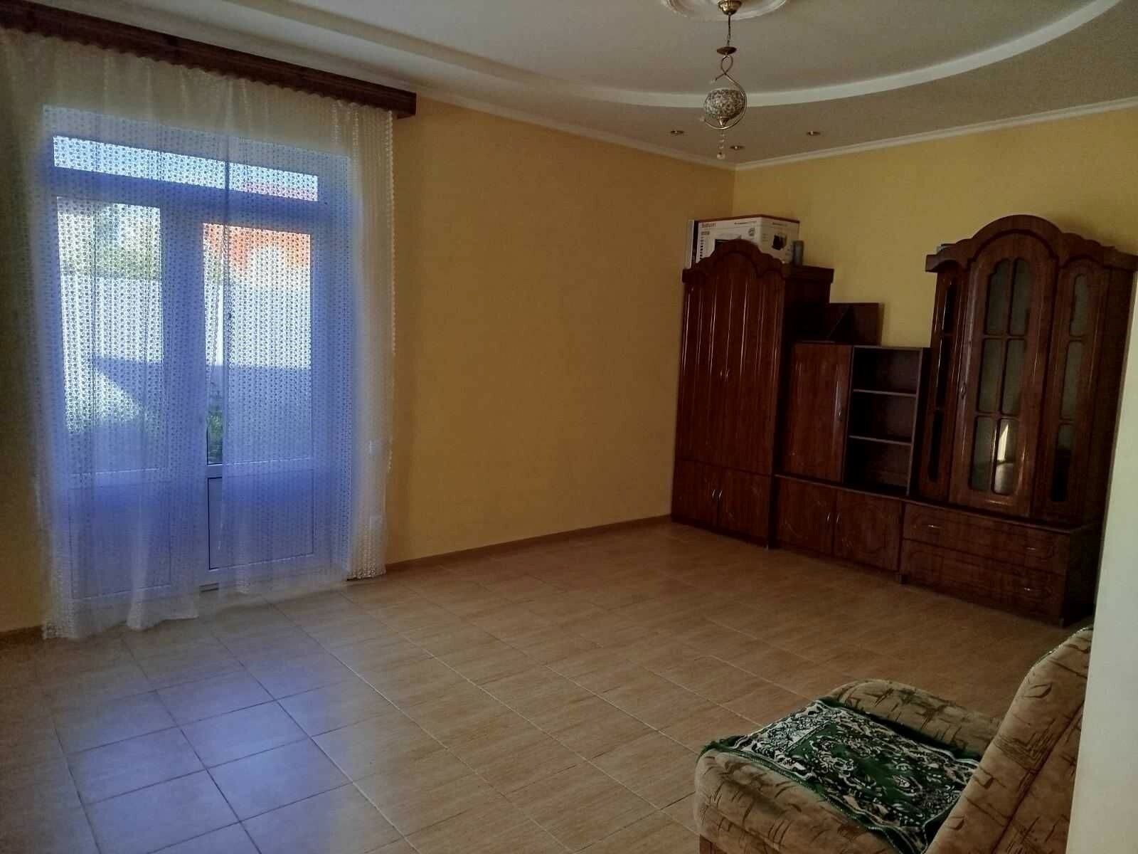 1835439308249329
