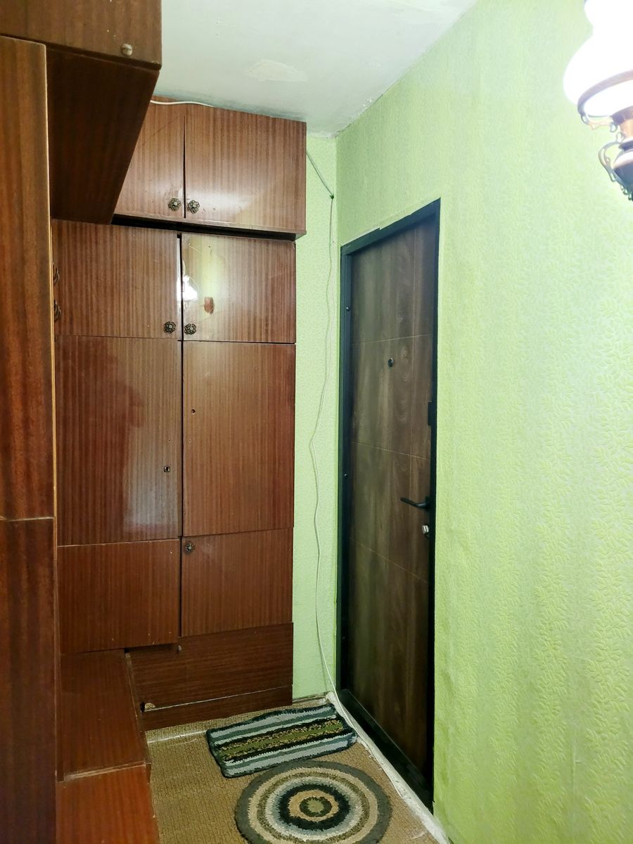 1835379018934330