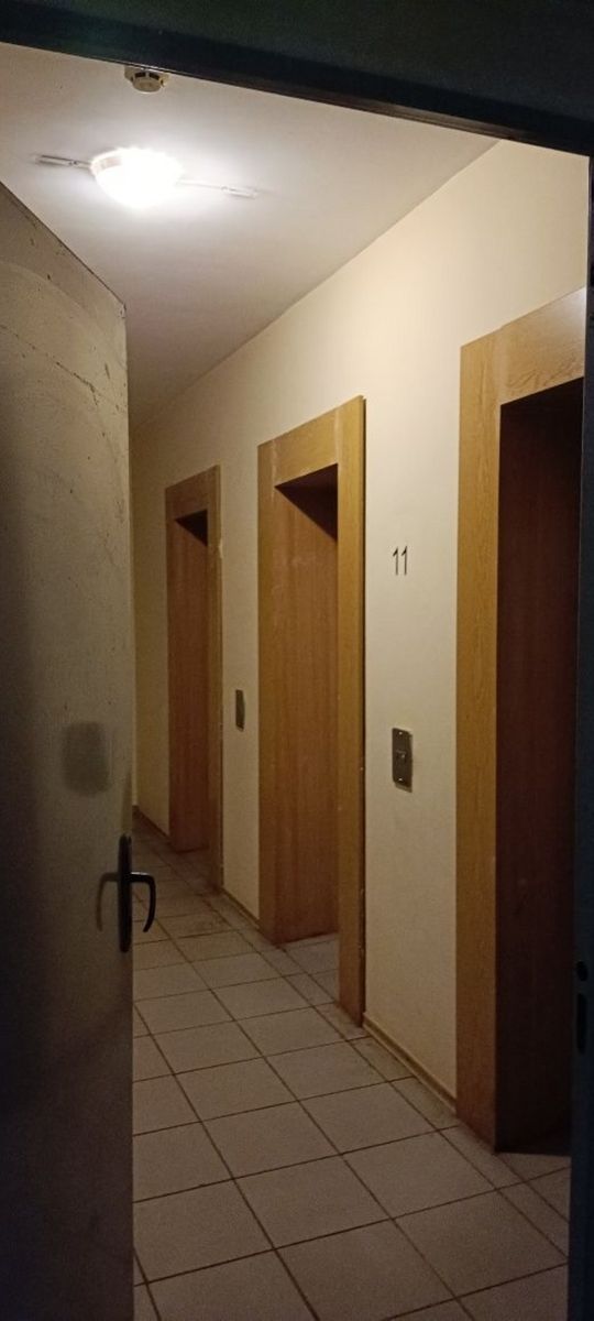 1835986287262330