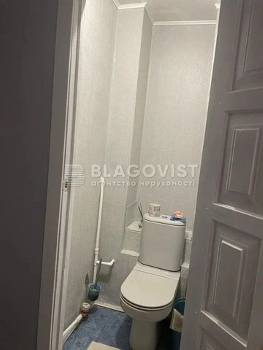1835250460755331