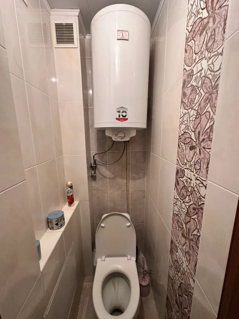 1834076028684333