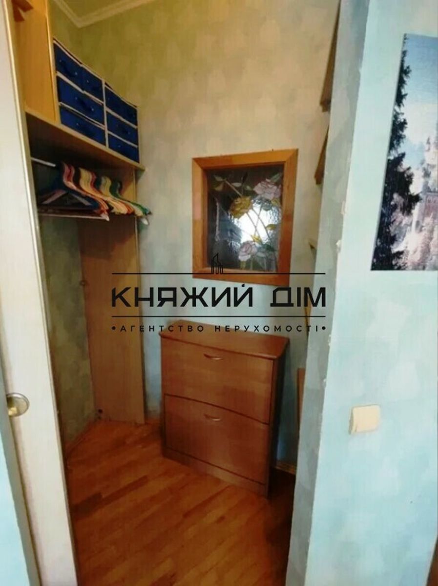 1833370086236335