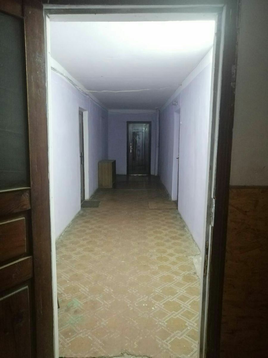 1832537103994336