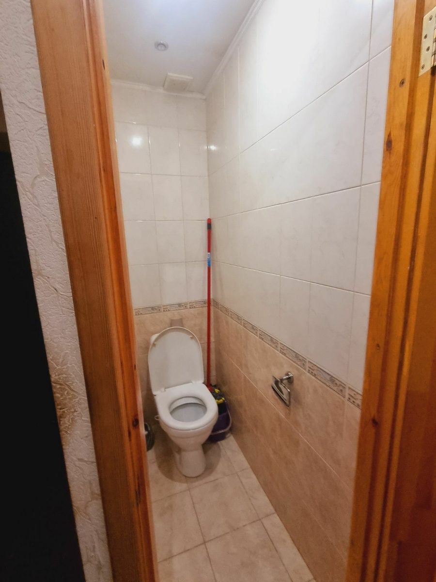 1837986477864336