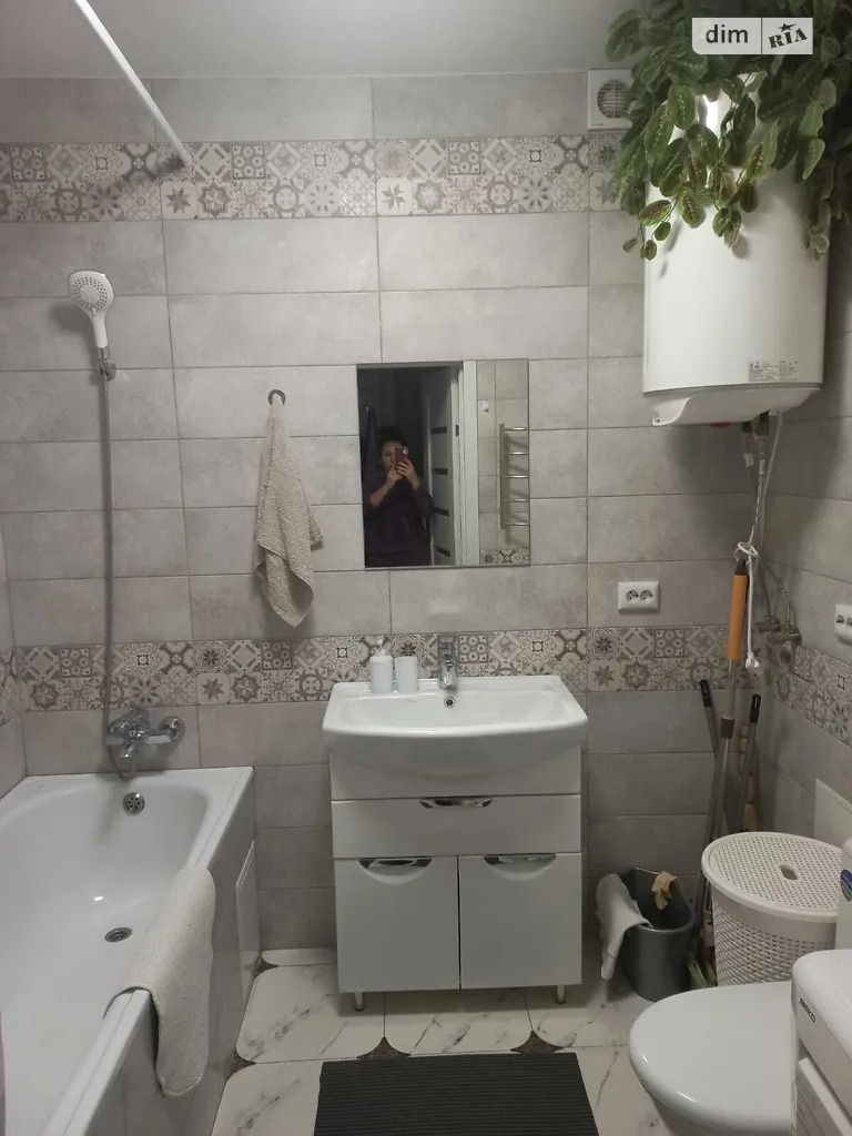 1831464775869337