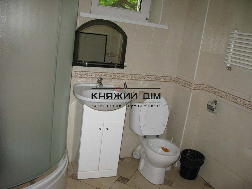 1835345845537337