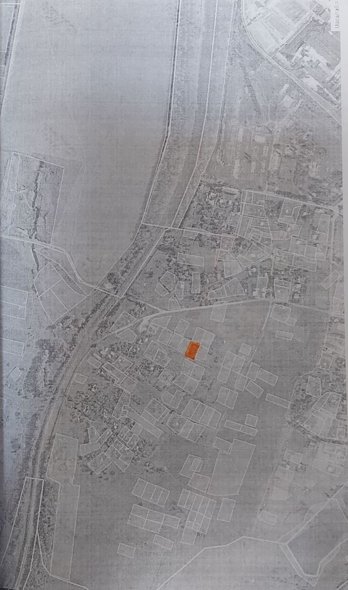 1833277534762338