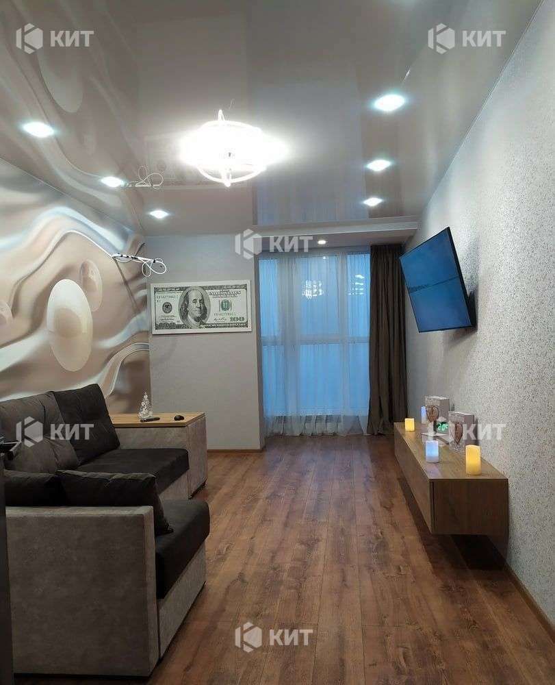 1834070131663339