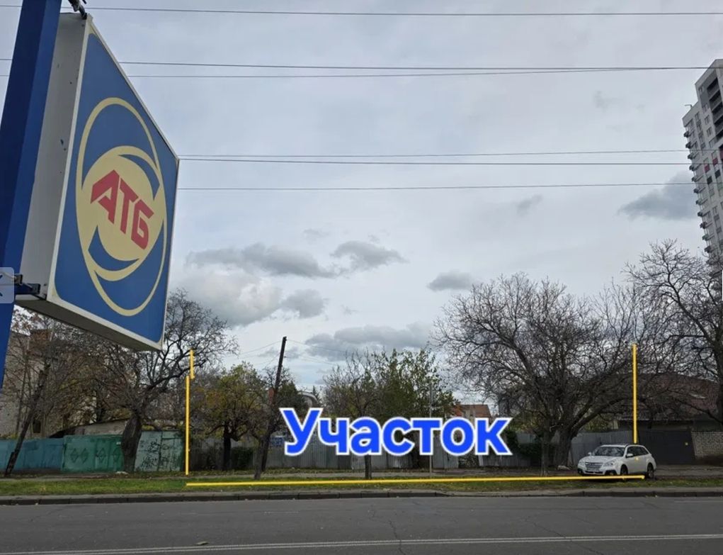 1835993285641339