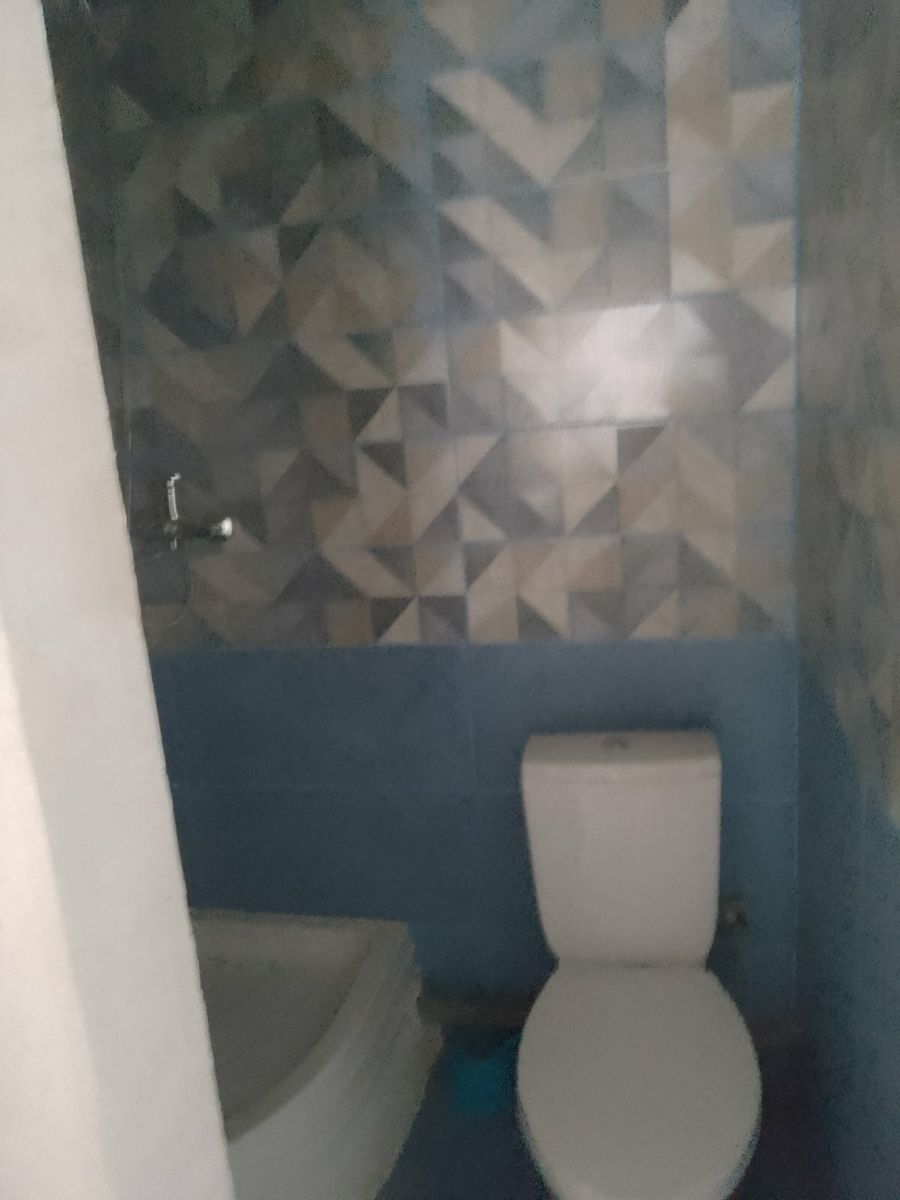 1838904804909339