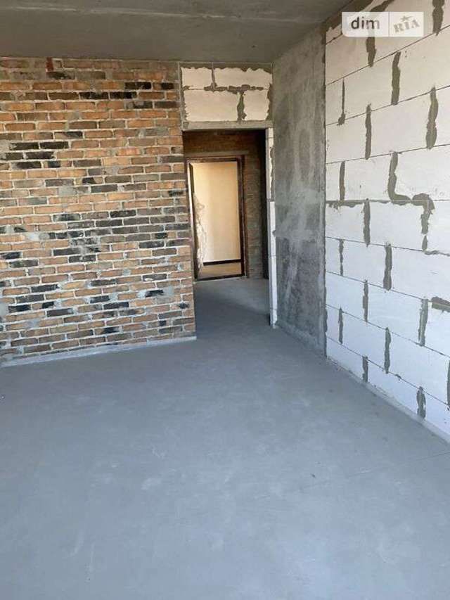 1833457326872340