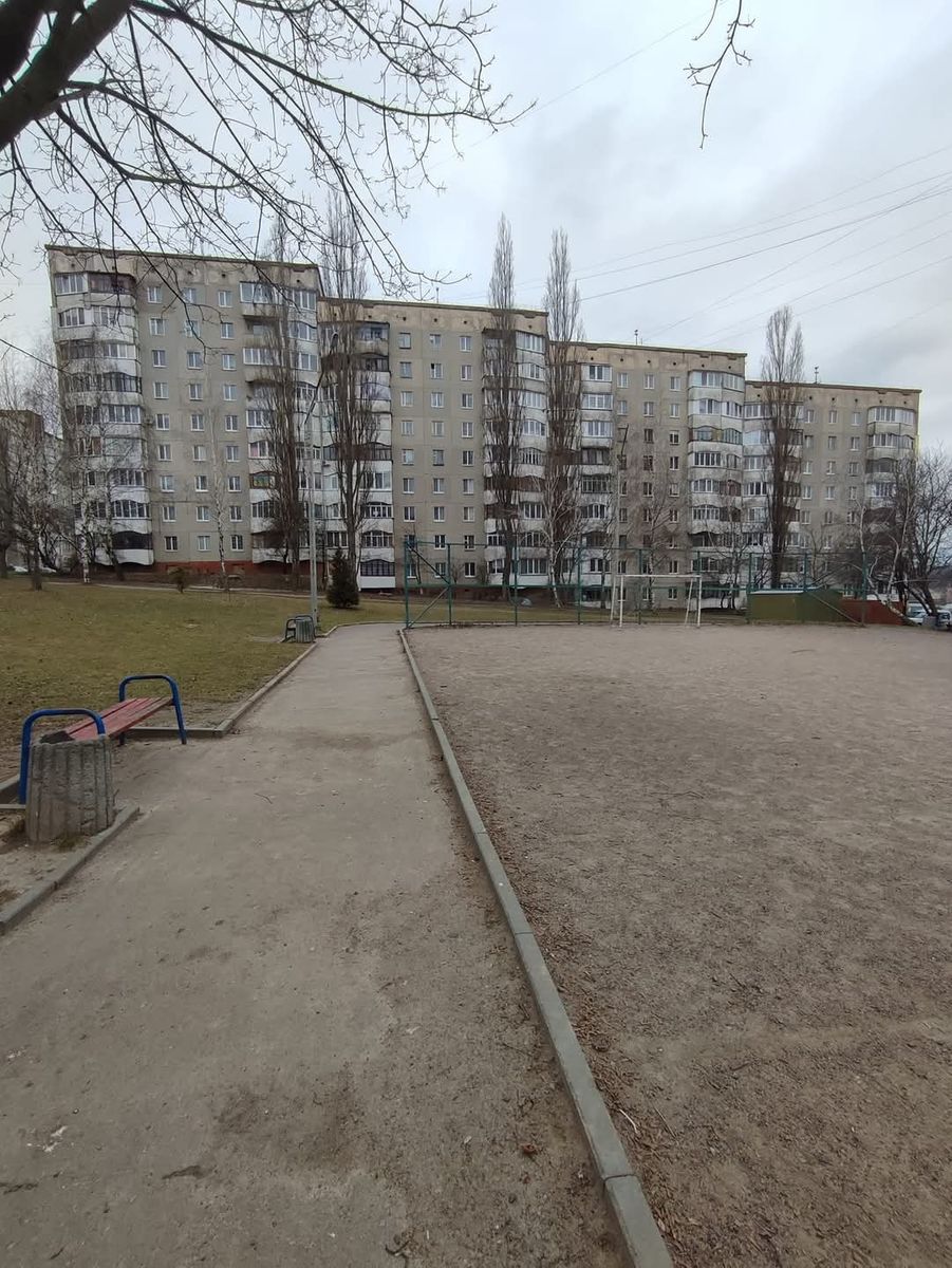 1833909362491343