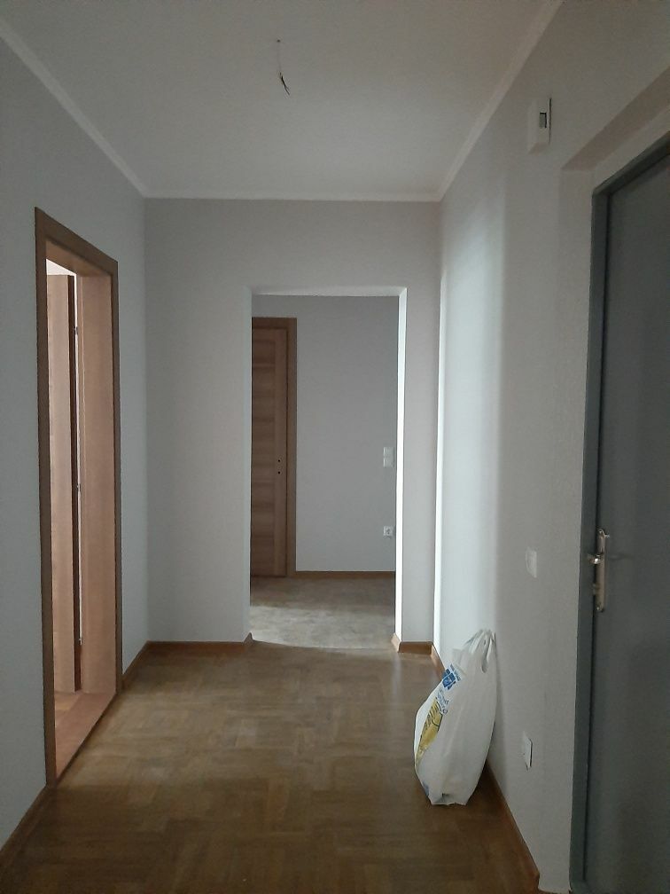 1837889353424345