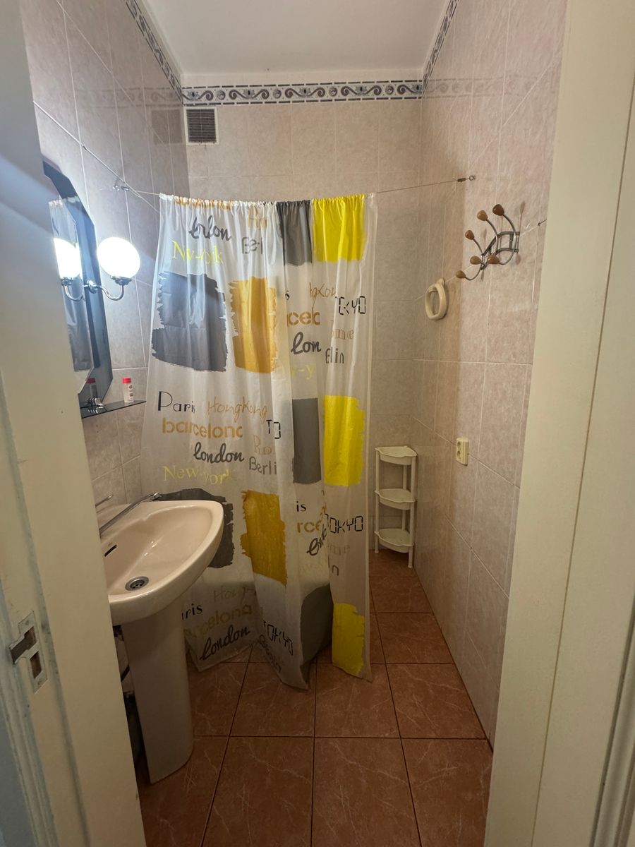 1838335694670345